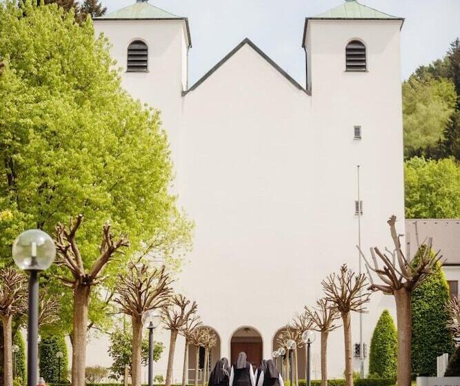 בית מלון כפרי Kloster St. Josef