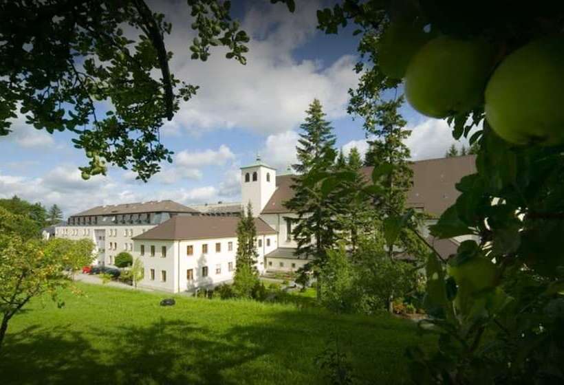 בית מלון כפרי Kloster St. Josef