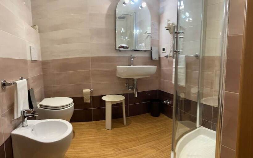 בית מלון כפרי Kristina