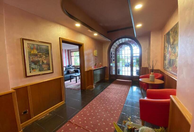 בית מלון כפרי Kristina