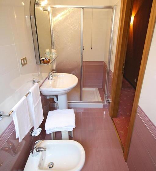 בית מלון כפרי Kristina