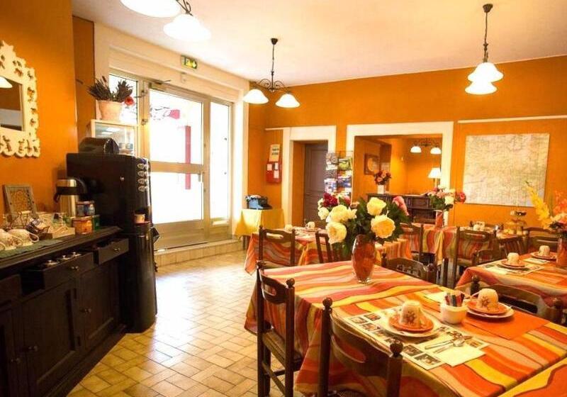 Отель L Hôtel Du Terreau Logis De France