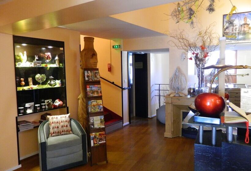 Отель L Hostellerie Du Château