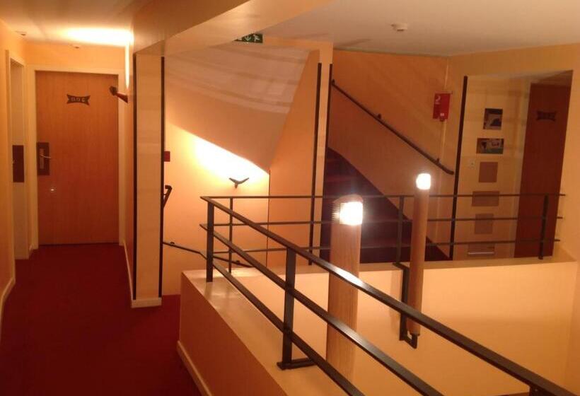 Отель L Hostellerie Du Château