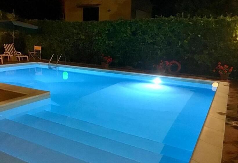 בית מלון כפרי La Coccinella