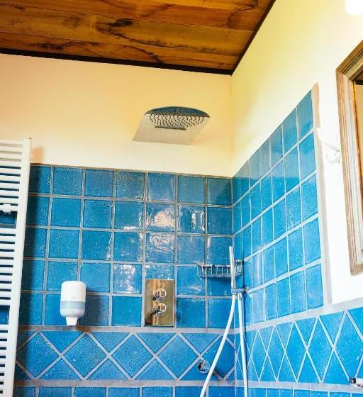 ホテル La Lepre Bianca