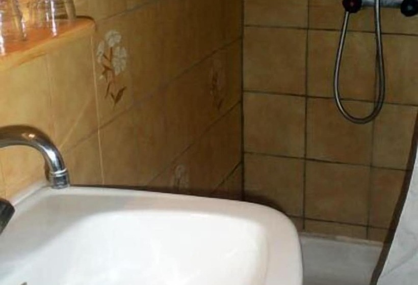 בית מלון כפרי La Renaissance