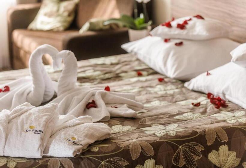 هتل La Siesta & Medical Spa