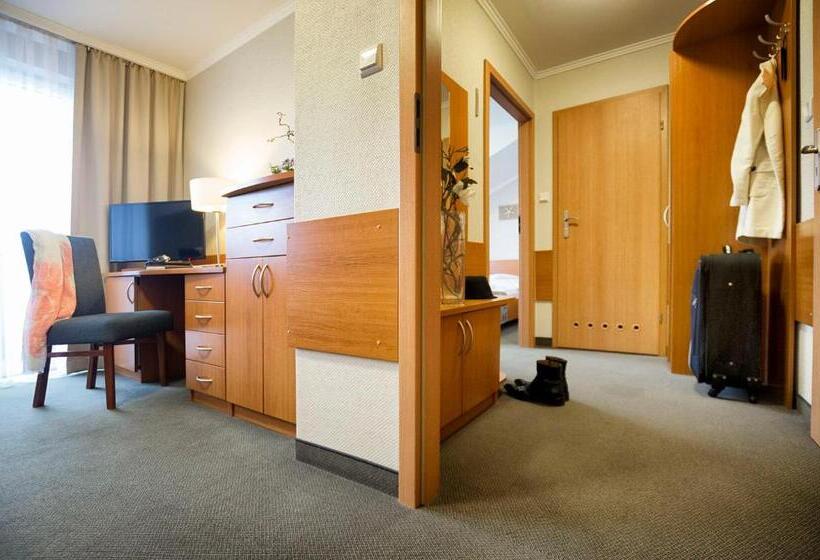 هتل La Siesta & Medical Spa