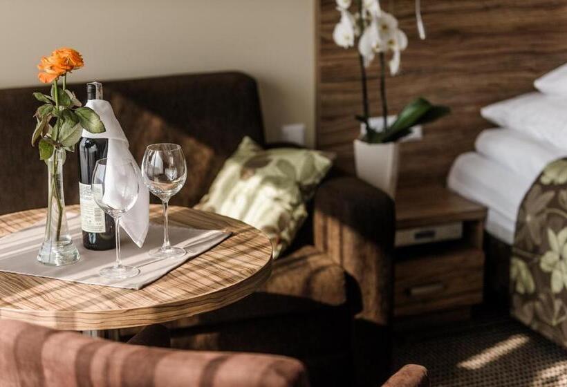 هتل La Siesta & Medical Spa