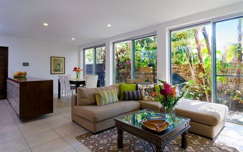 ホテル Lakesong@lennoxhead