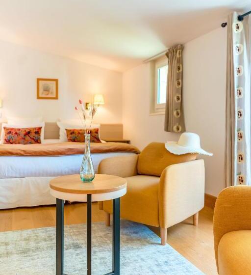 ホテル Le Mas De La Crémaillère