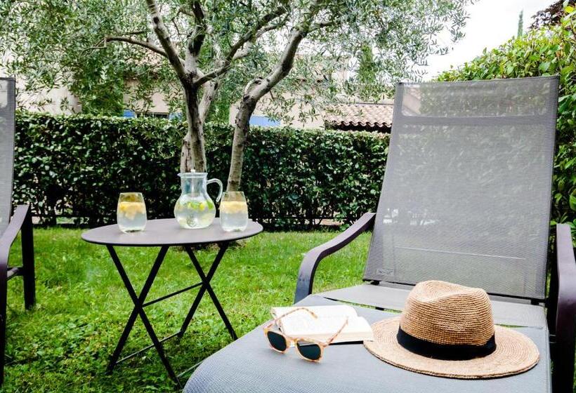 ホテル Le Mas De La Crémaillère