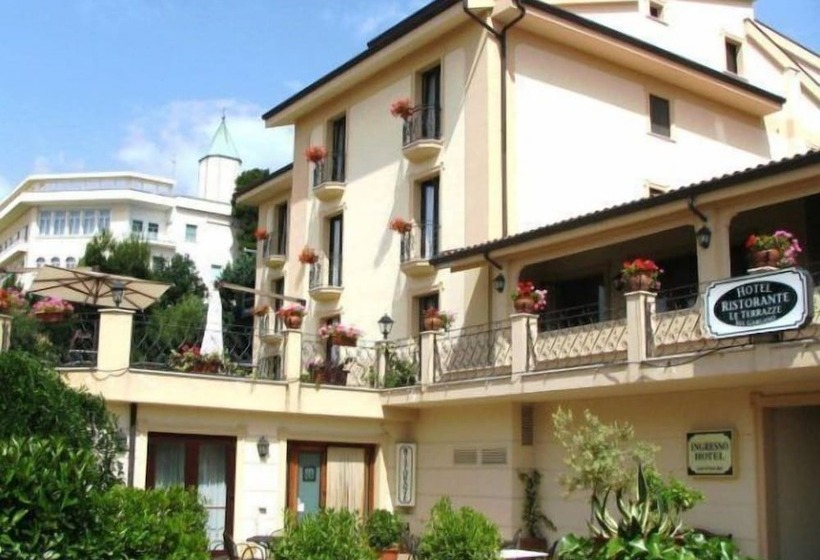 ホテル Le Terrazze Sul Gargano