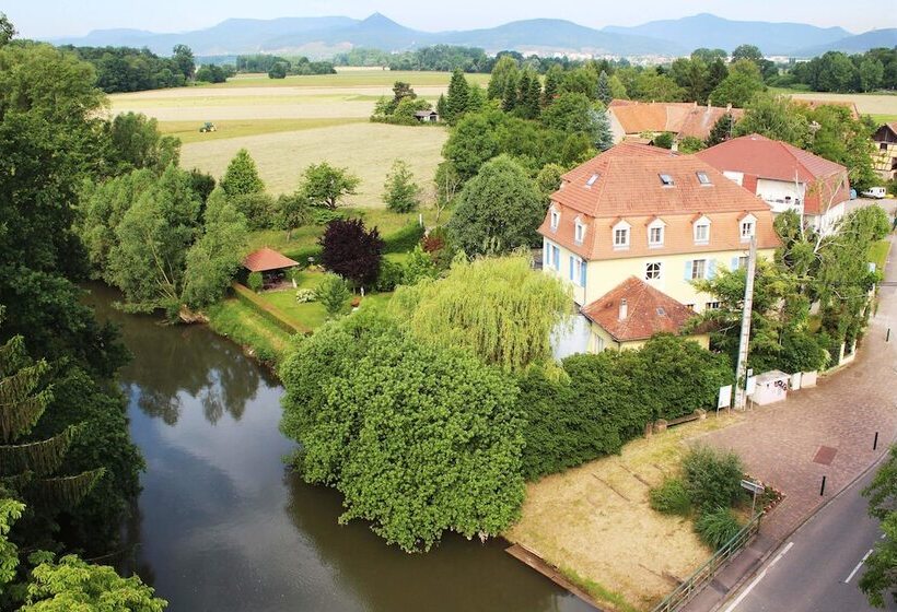 Отель Les Prés D'ondine