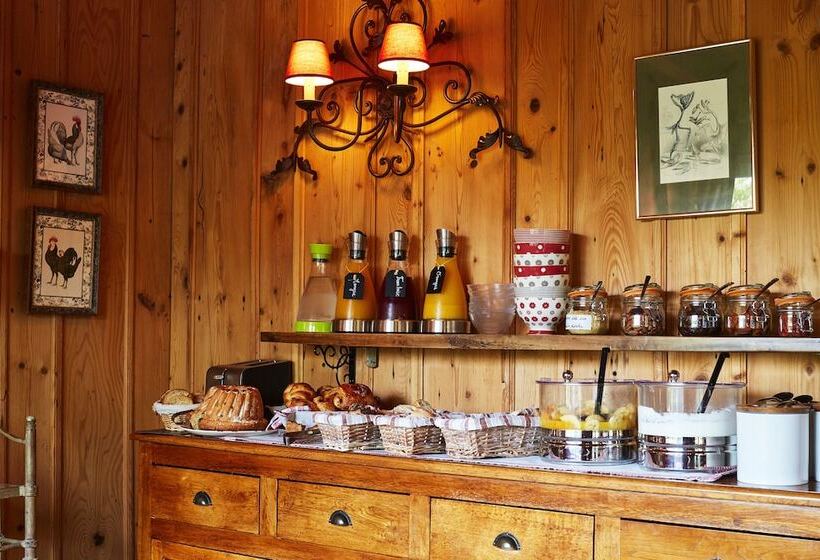 Отель Les Prés D'ondine