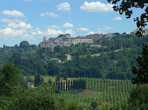 فندق Locanda Antica Carsulae