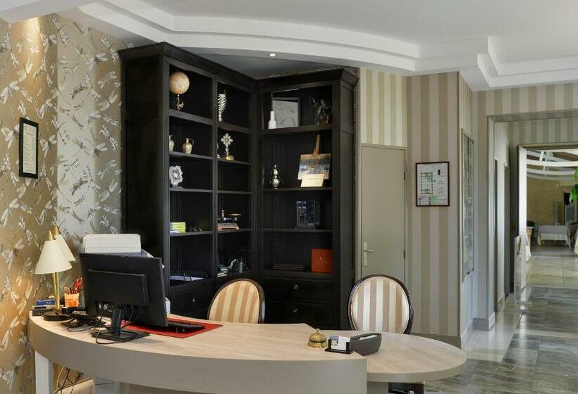 בית מלון כפרי Logis Domaine De Valaudran