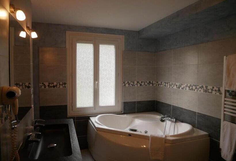 בית מלון כפרי Logis Domaine De Valaudran