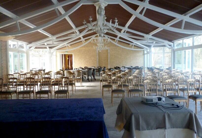 בית מלון כפרי Logis Domaine De Valaudran