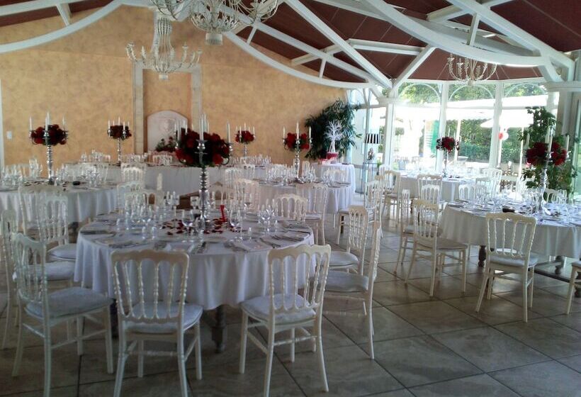 בית מלון כפרי Logis Domaine De Valaudran