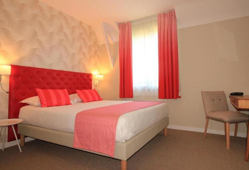 Отель Logis Hôtel Lodge La Valette