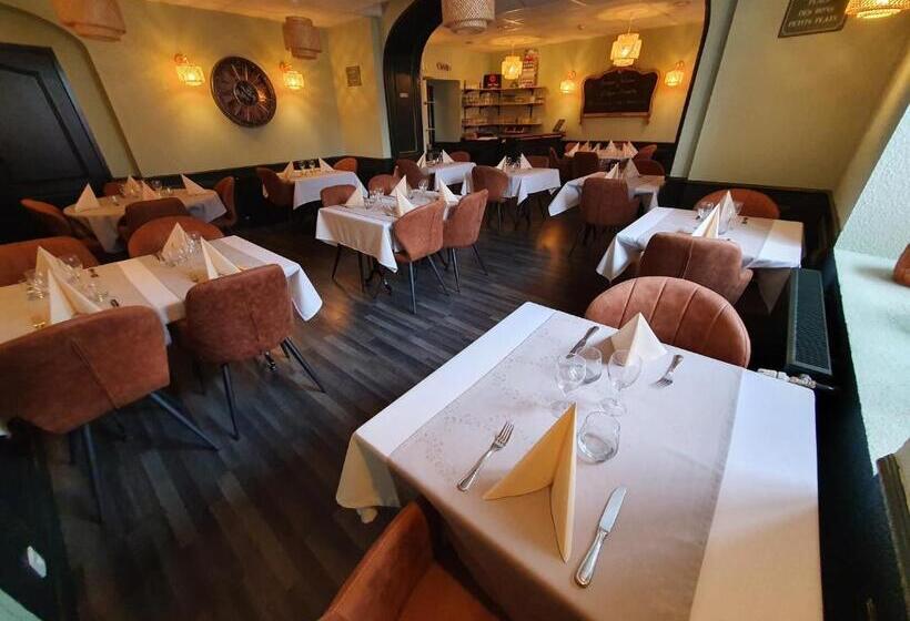 酒店 Logis Hôtel Restaurant L Odyssée Champêtre