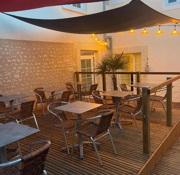 酒店 Logis Hôtel Restaurant L Odyssée Champêtre