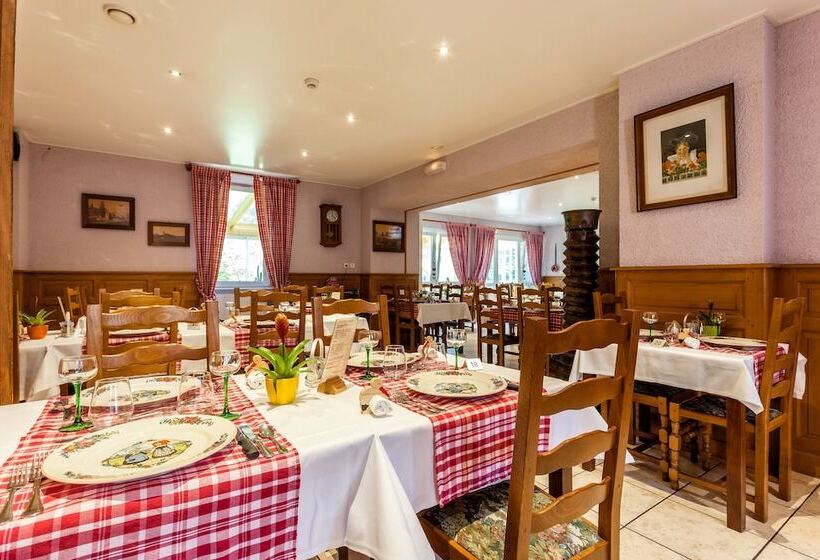 Отель Logis Hôtel Restaurant De La Poste Et Spa De Montagne