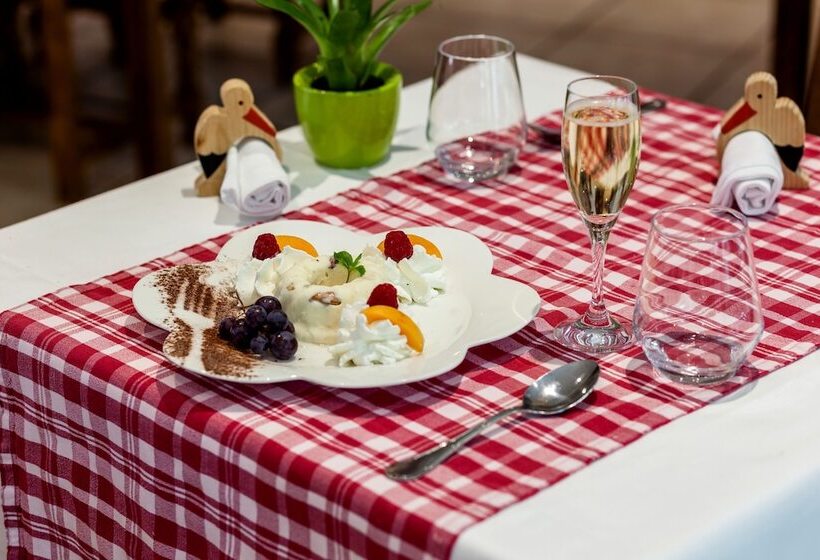 酒店 Logis Hôtel Restaurant De La Poste Et Spa De Montagne