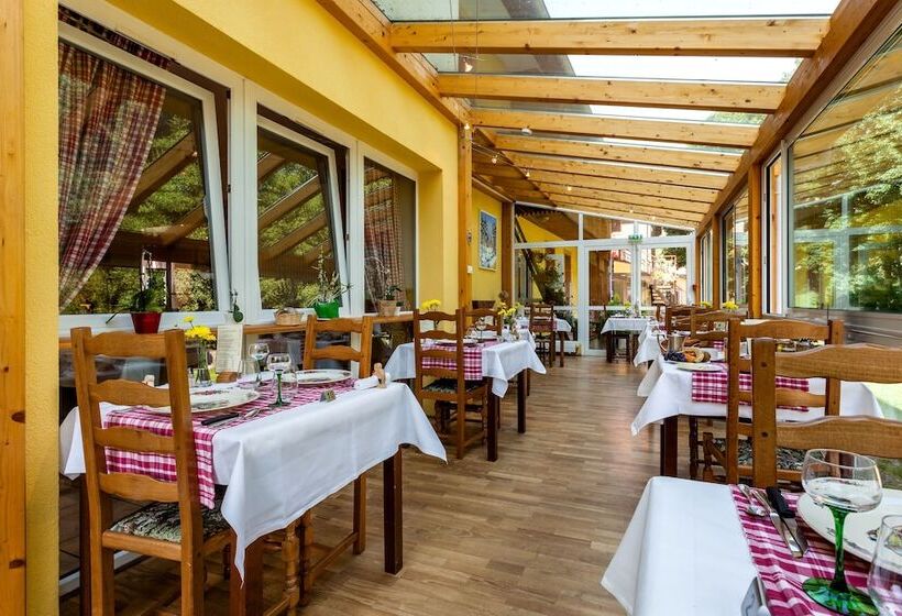 فندق Logis Hôtel Restaurant De La Poste Et Spa De Montagne