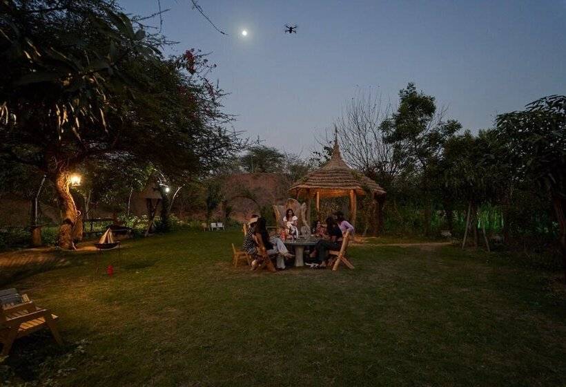 فندق Lohagarh Fort Resort