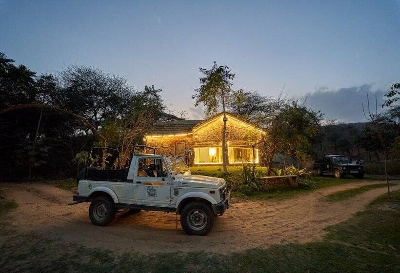 فندق Lohagarh Fort Resort