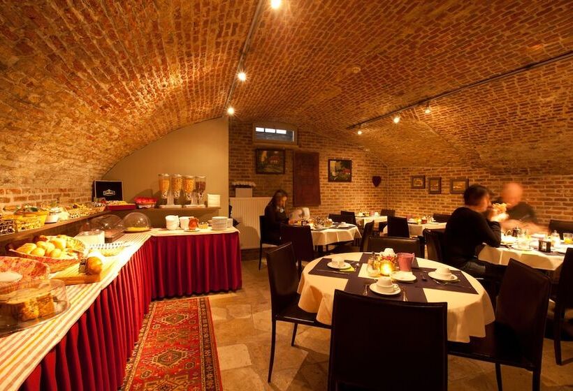 Отель Malleberg