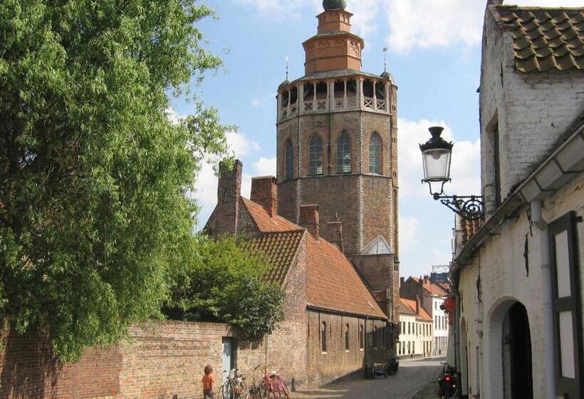 Отель Malleberg