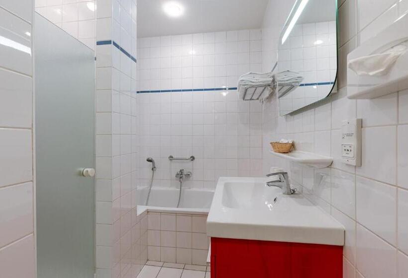 Отель Malleberg