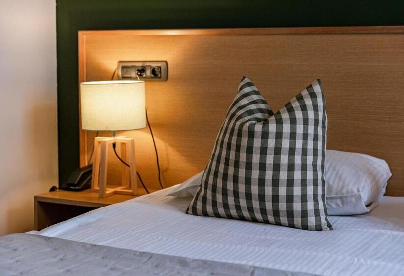 Отель Malleberg