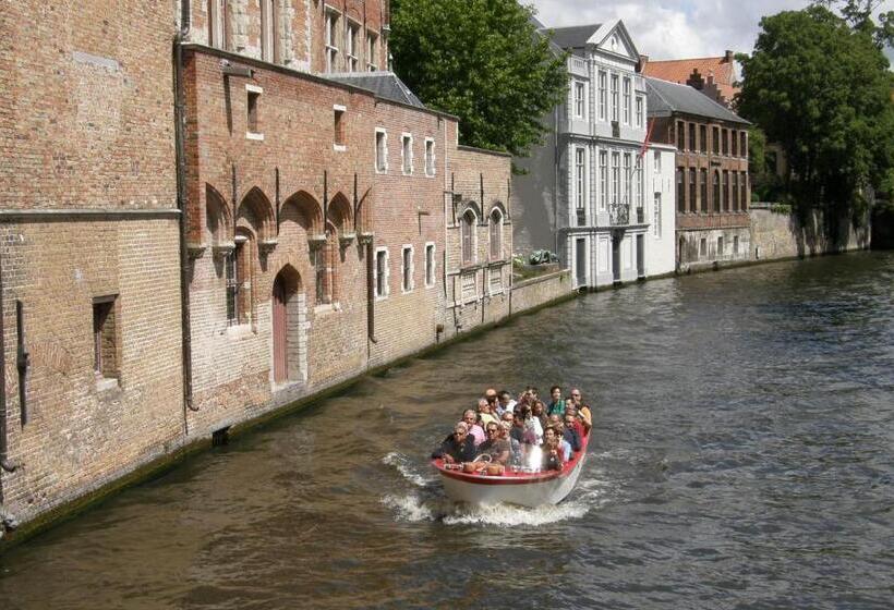 Отель Malleberg