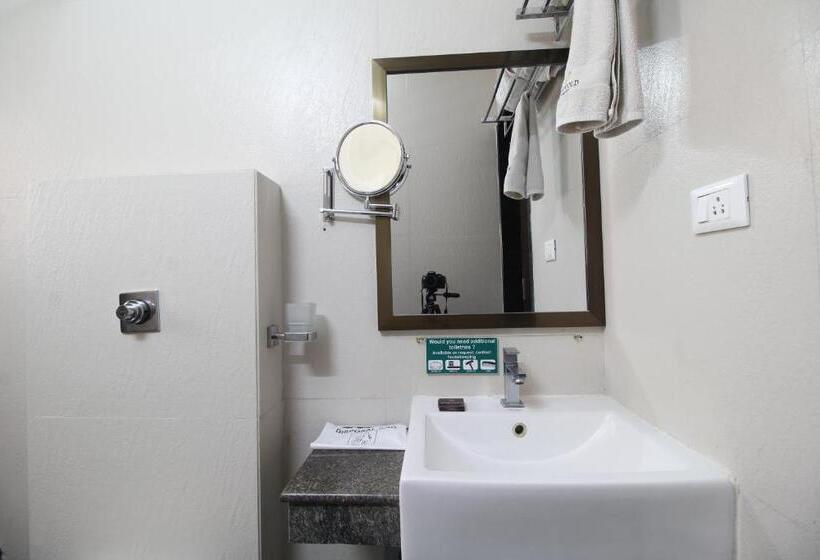 בית מלון כפרי Marigold Newly Renovated