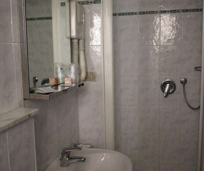 בית מלון כפרי Mediterranée