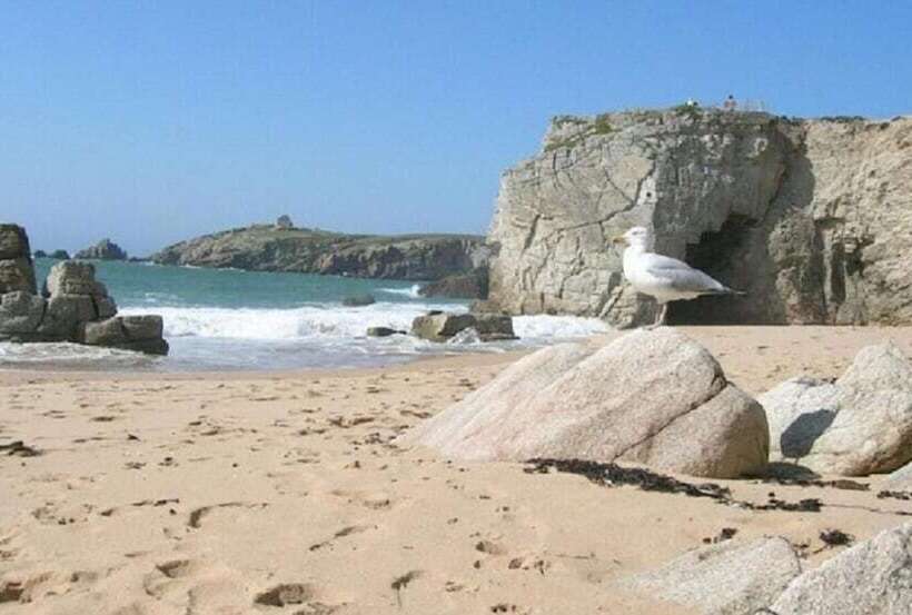 בית מלון כפרי Men Er Vro