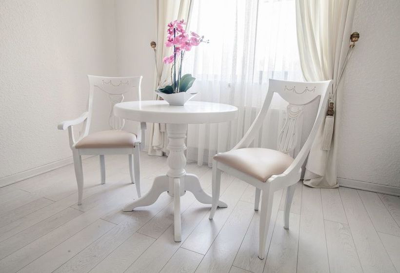 Отель Nabat Palace