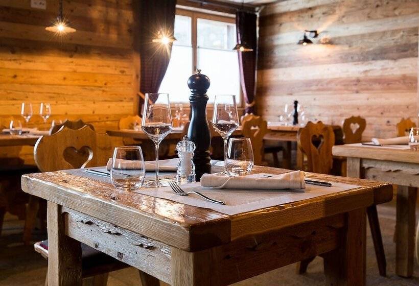 هتل Nendaz 4 Vallées & Spa 4 Superior