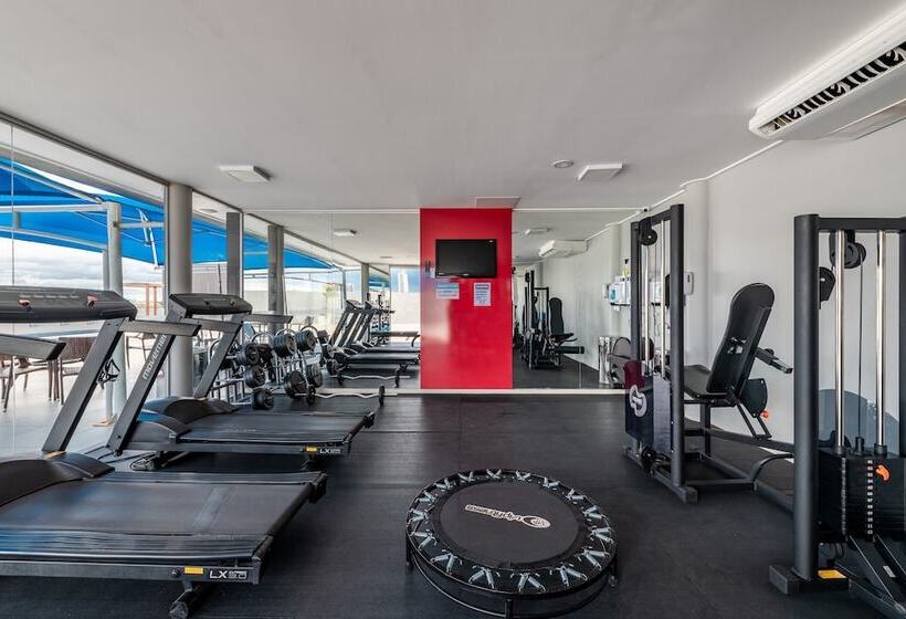 Отель Nobile Suites Del Rio  Petrolina