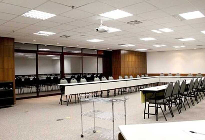 فندق Golden Park Campinas Cambui