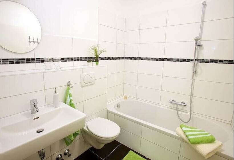 Отель Olive Inn