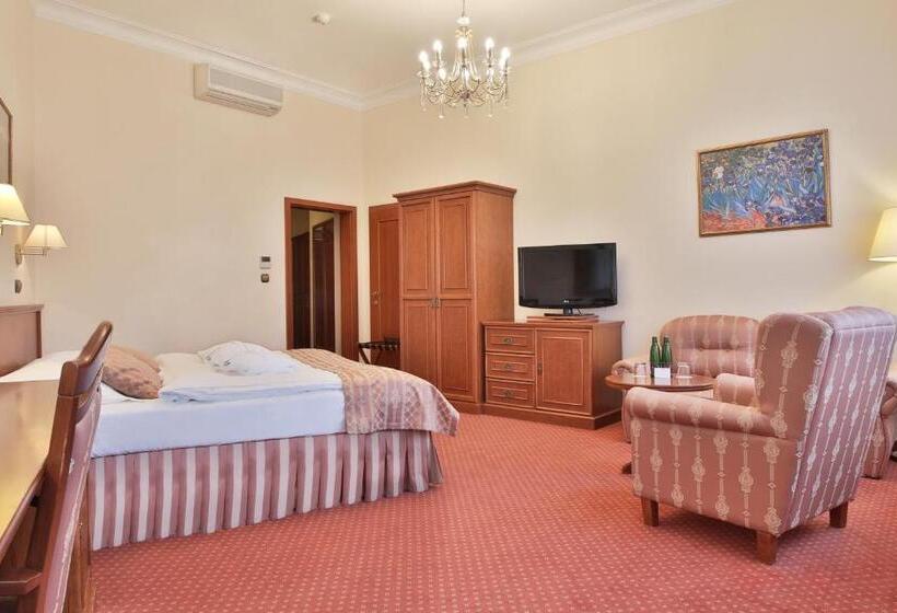 Отель Olympia Wellness