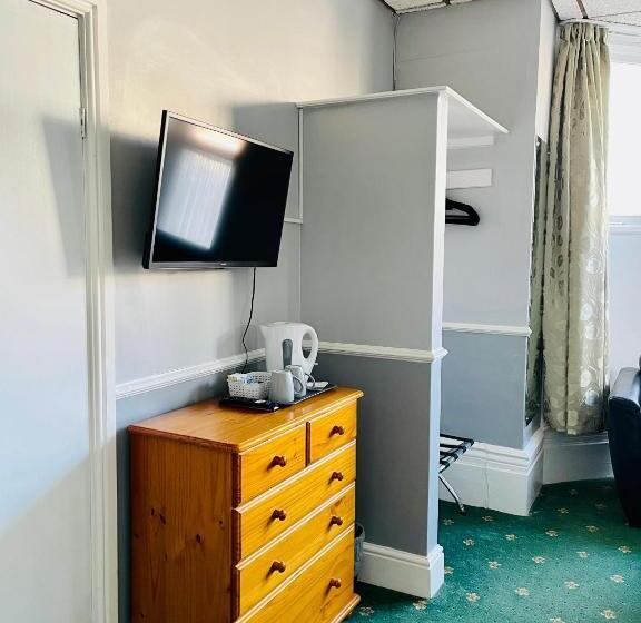 هتل Palm Court B&b