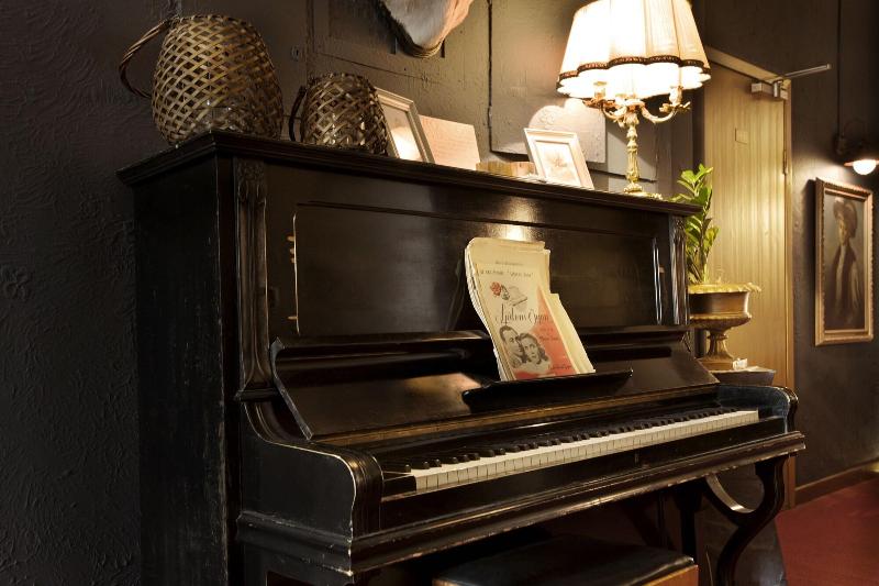 Park Hotel Linköping Fawlty Towers