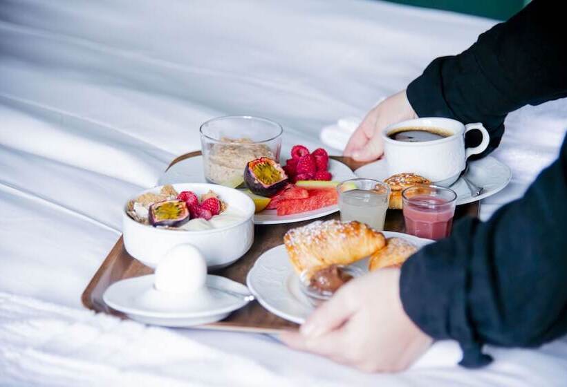 Park Hotel Linköping Fawlty Towers